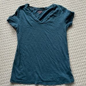 Joe Fresh cotton v-neck t-shirt.  Size S.